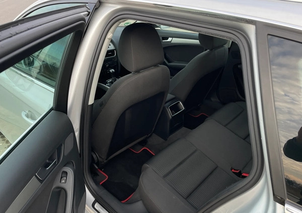 Audi A4 cena 32900 przebieg: 112000, rok produkcji 2010 z Nidzica małe 407